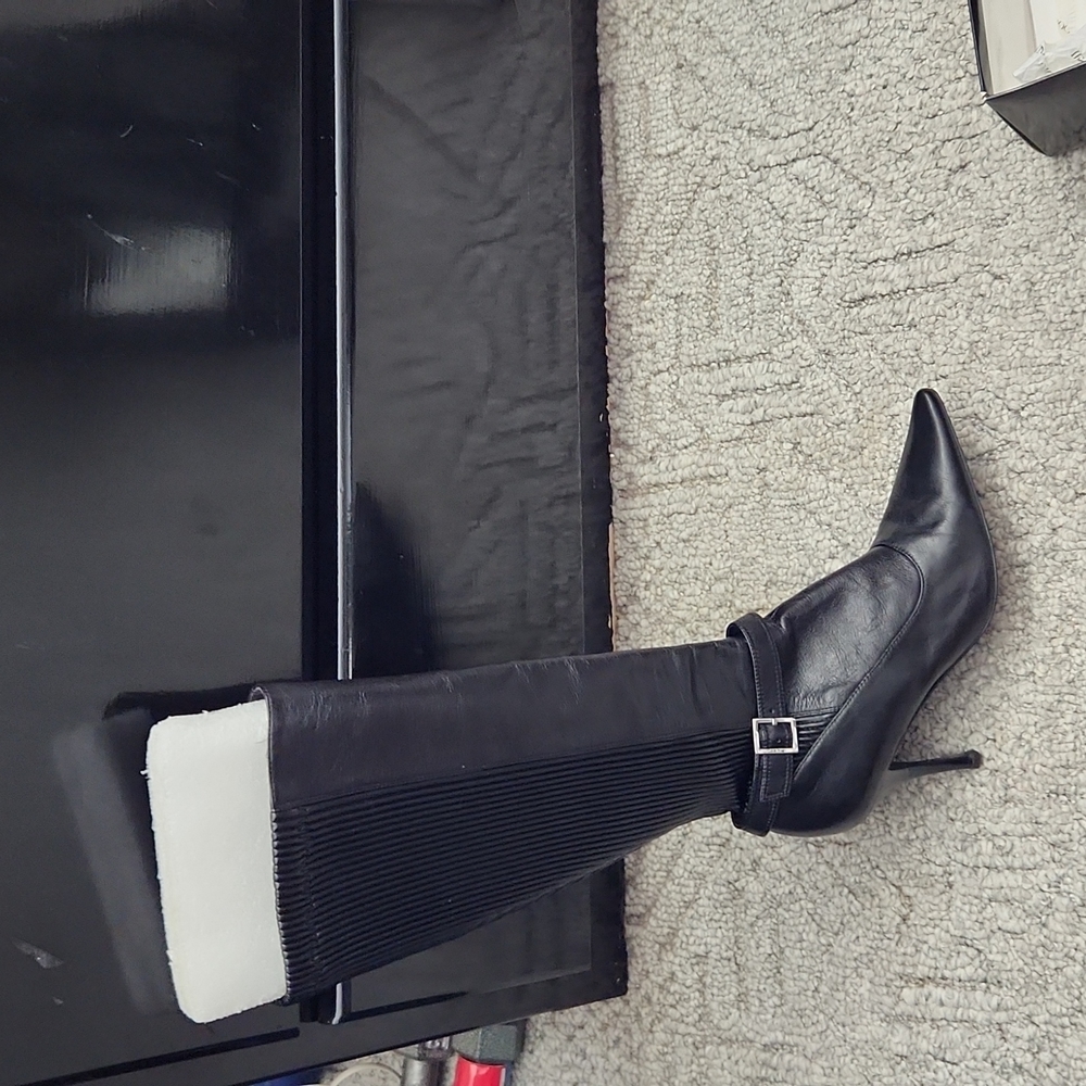 Boots size 8 Clavin Klein Black